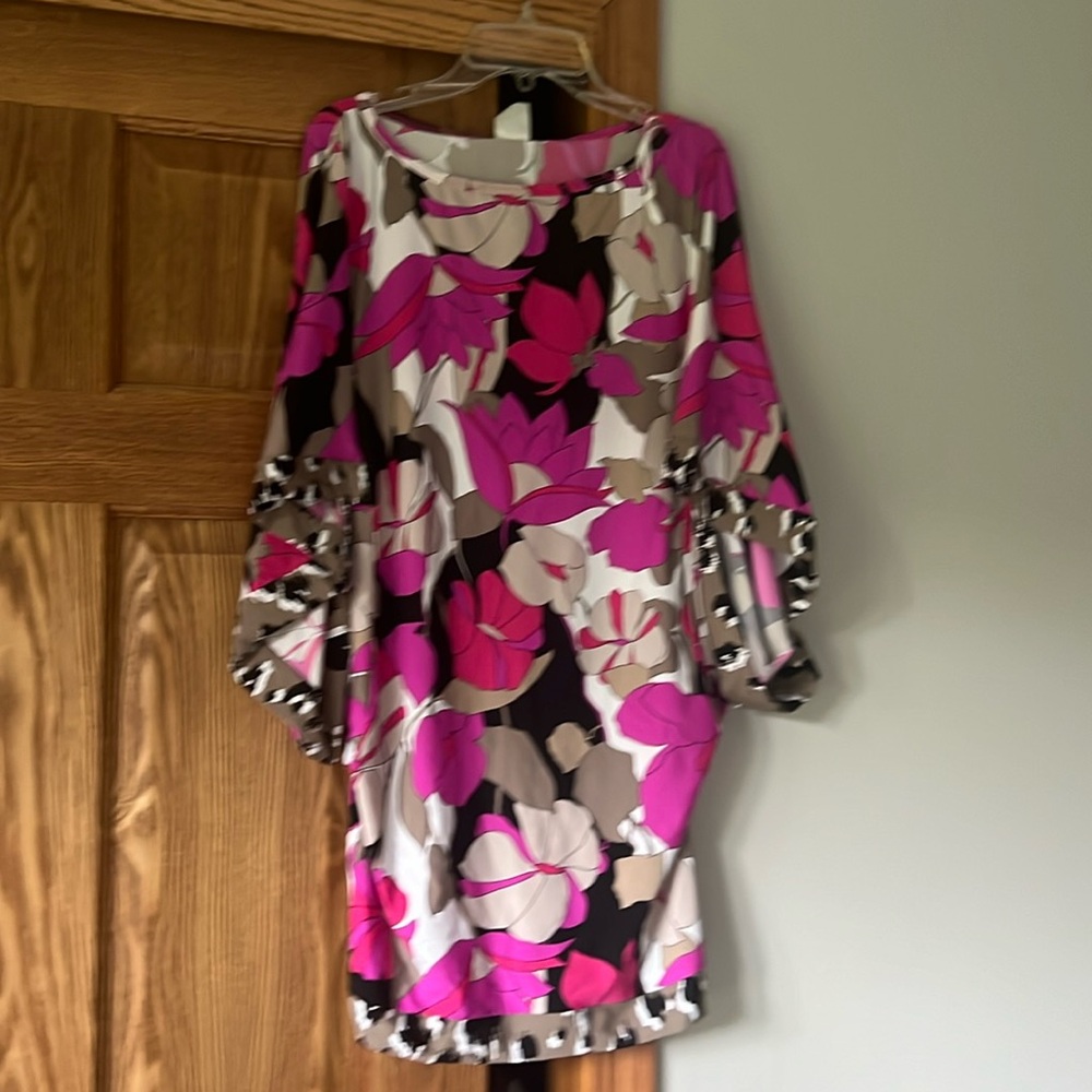 Trina Turk swimsuit cover up- brand new!